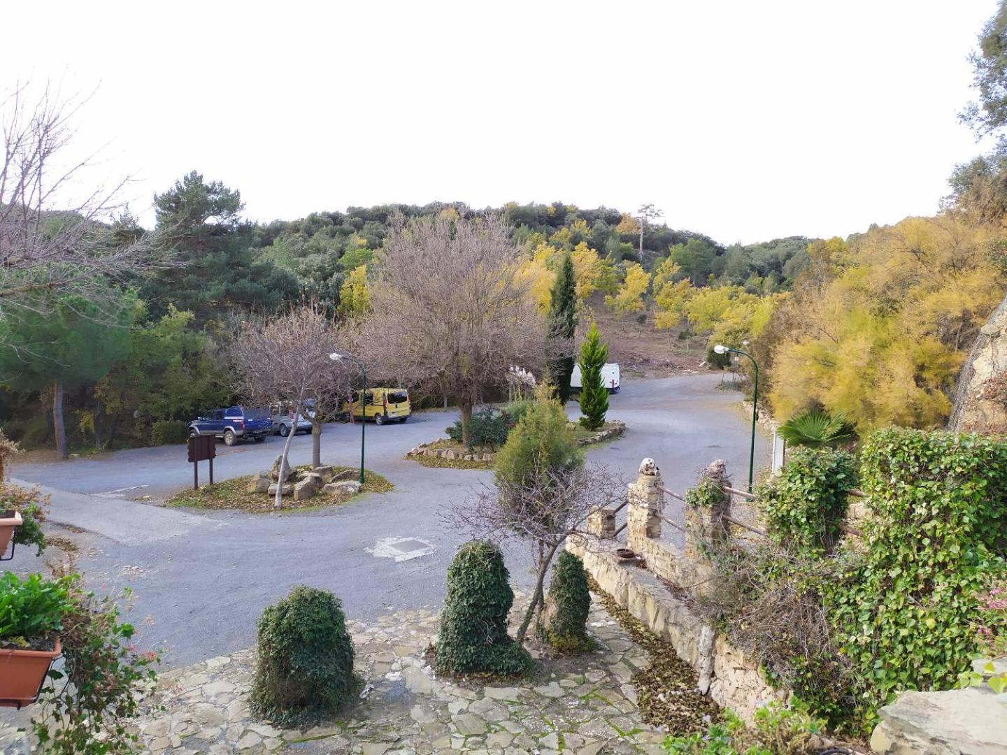 Camping Casa Fausto Cerca De Dinopolis Formiche Alto Chambre photo